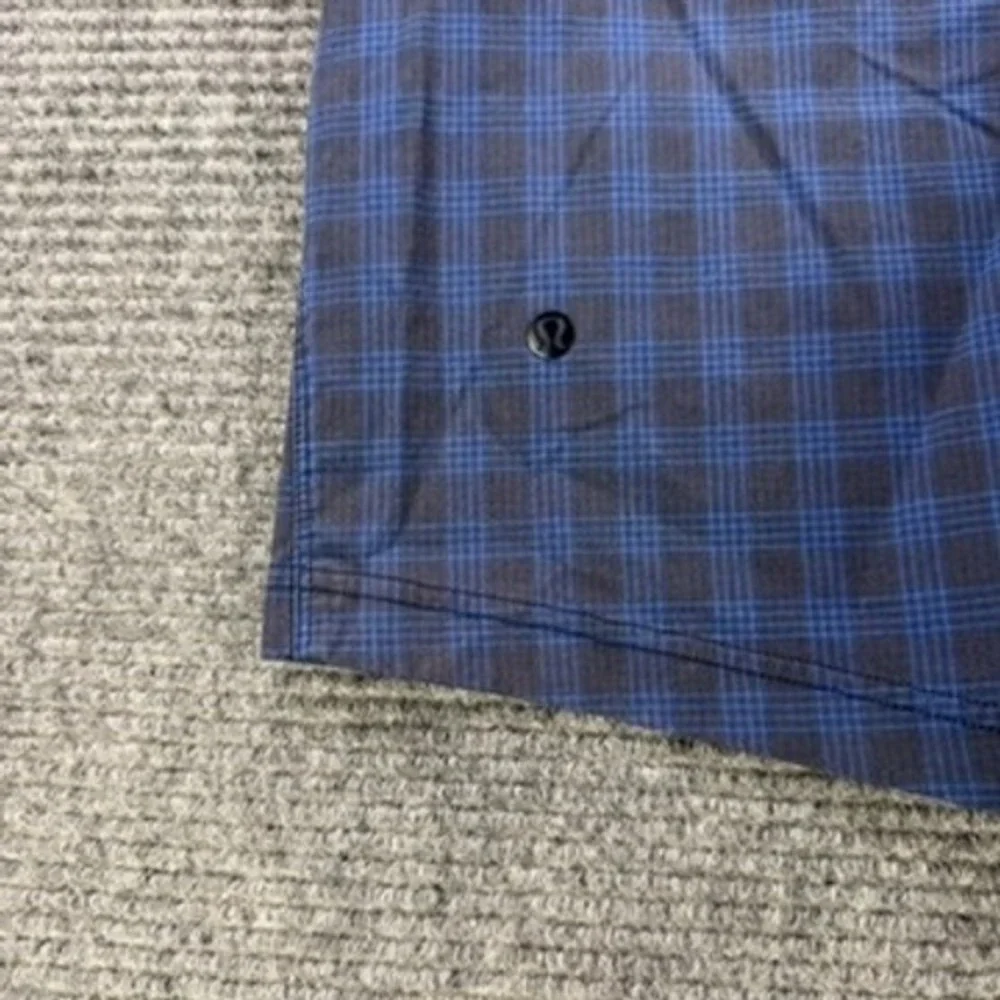 Lululemon Commission Shorts Mens 36 Blue Black Plaid Chino Golf Tech Active